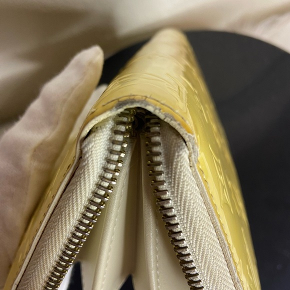 LV GUC Perle Vernis Zip Around Wallet - Picture 11 of 13